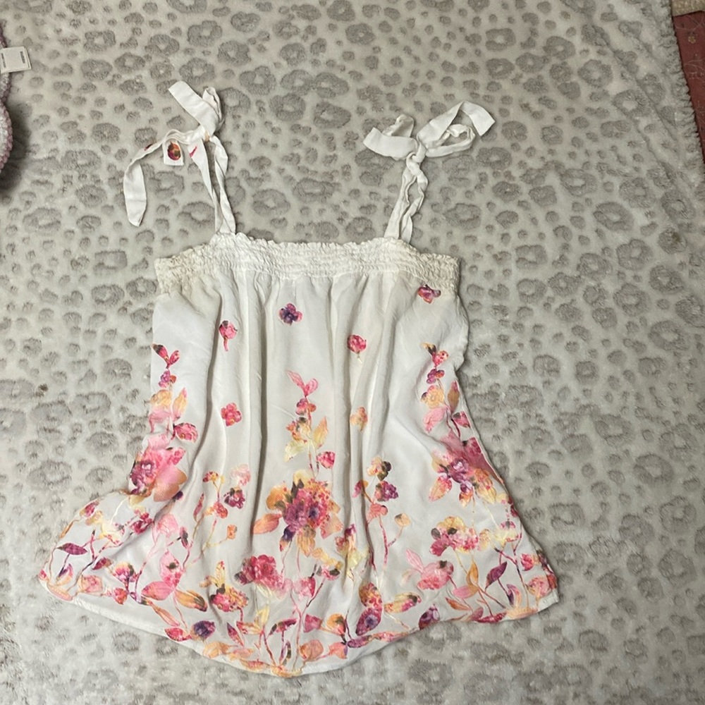 Women’s tie strap tank